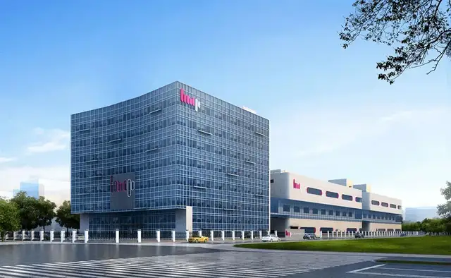 霍建宁打辅助，李嘉诚家族攒下1600亿现金